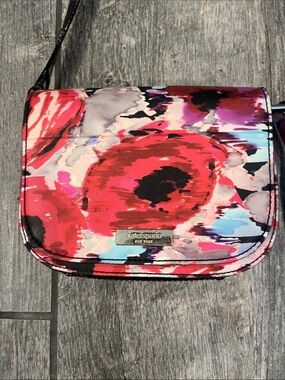 Kate Spade Carson mini Crossbody